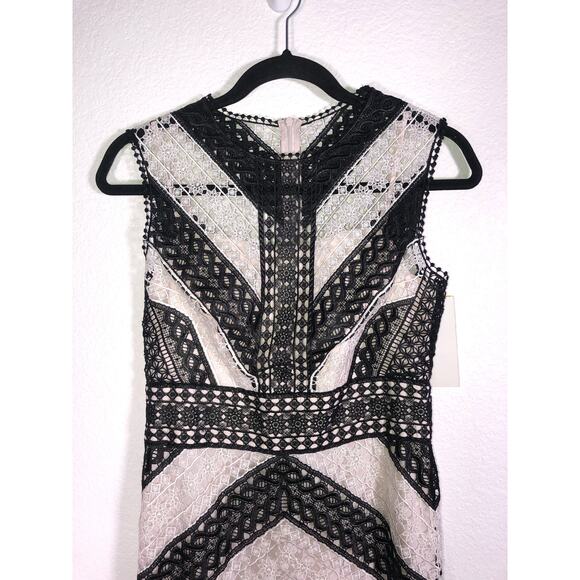 Karen Millen Chevron Crochet Maxi Mermaid Gown High-Neck Black White W US 6 NWT - Picture 6 of 9